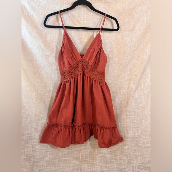 Small Rust Orange Laced Summer Flowy Short Flair Dress with Detailed Ruffling. - Picture 3 of 12